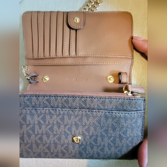 Michael Kors Wristlet - Picture 3 of 5